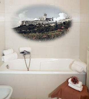 Hotel Th - Casa Leonori Assise